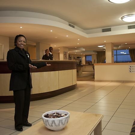 Road Lodge Bloemfontein Airport Экстерьер фото