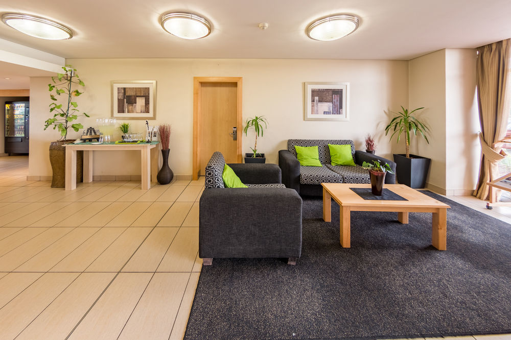 Road Lodge Bloemfontein Airport Экстерьер фото
