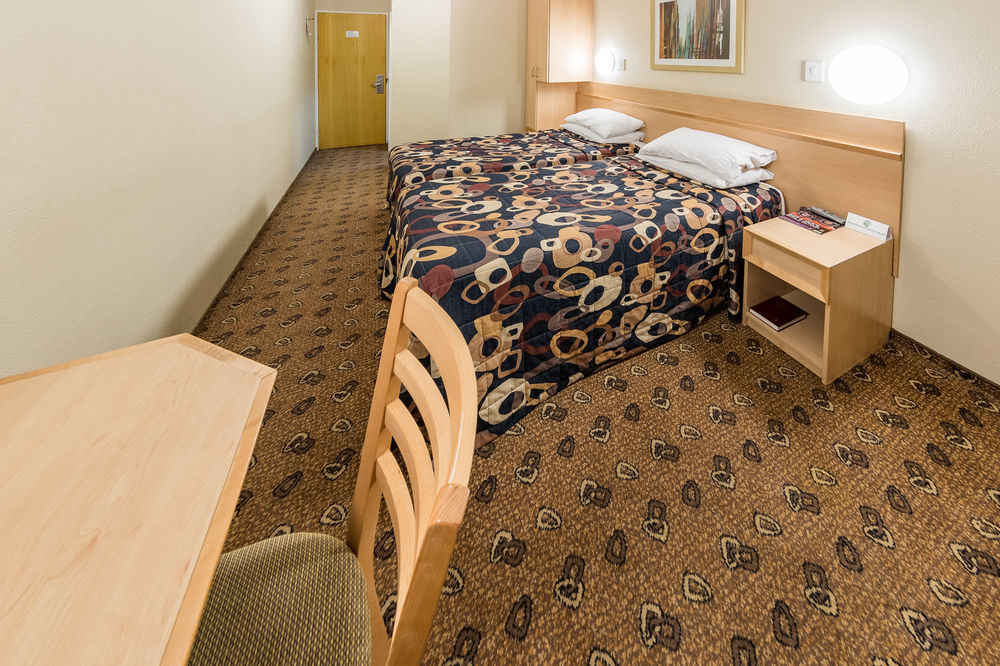Road Lodge Bloemfontein Airport Экстерьер фото